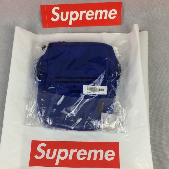 Supreme Shoulder Bag Royal Blue SS18 NWT Brand Ne. - Picture 2 of 3